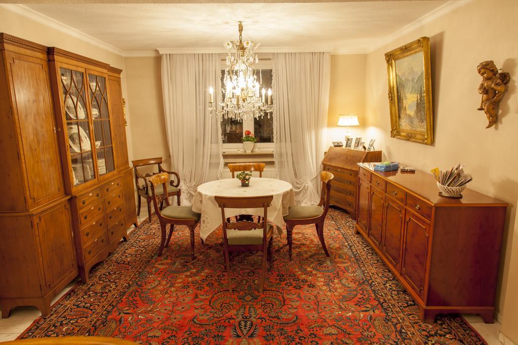 Deutsche Messe Zimmer - Private Apartments Hannover Exhibition Center Oda fotoğraf