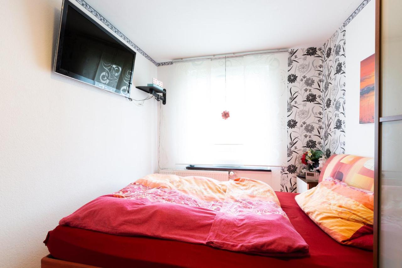 Deutsche Messe Zimmer - Private Apartments Hannover Exhibition Center Dış mekan fotoğraf